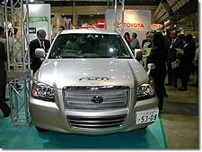トヨタ自動車（株）の燃料電池車