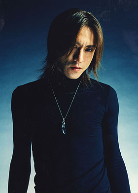 SUGIZO