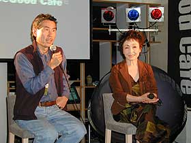 辻信一さんと加藤登紀子さんのトーク