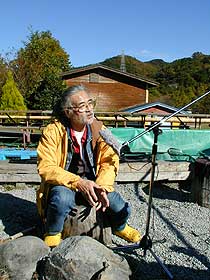 油井昌由樹さん