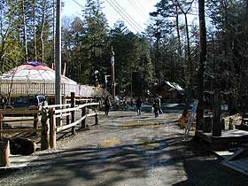 森と湖の楽園・入り口