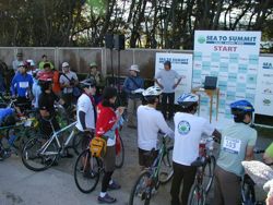 SEA TO SUMMITの模様