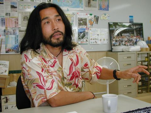 萩原・ナバ・裕作さん写真